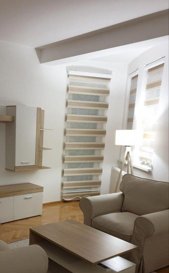 Dobi Apartmani Wing Jagodina Exterior foto
