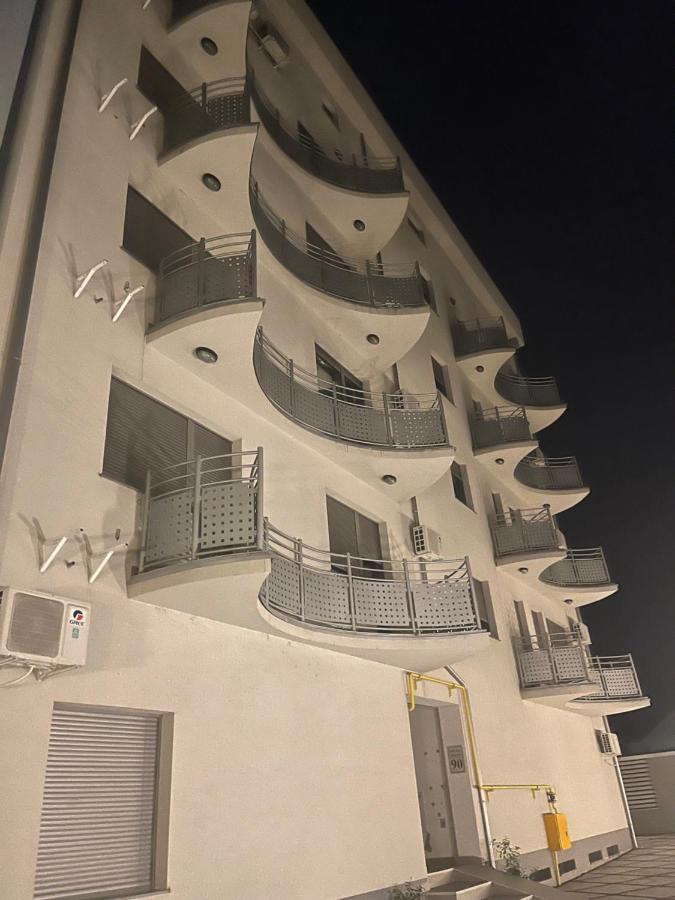 Dobi Apartmani Wing Jagodina Exterior foto