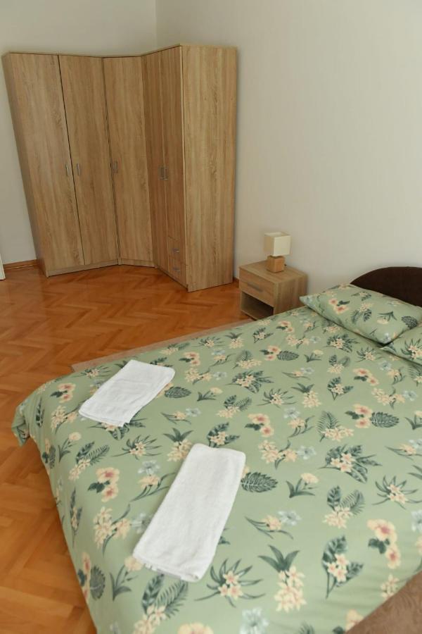 Dobi Apartmani Wing Jagodina Exterior foto