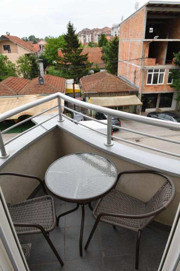Dobi Apartmani Wing Jagodina Exterior foto